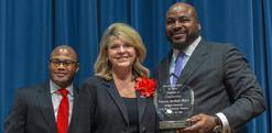 Micah Edmond (left) and RNC Co-Chairman, Sharon Day (center) present the Lincoln-Douglas Award to Vincent D. McBeth, Commander, US Navy (Ret) (right) as the RNC honors the Nation's Black Veterans.